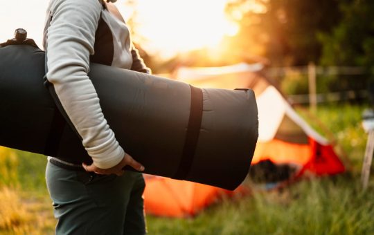 Sac de couchage Grasshopper : allier performance, économie et éthique pour les aventuriers